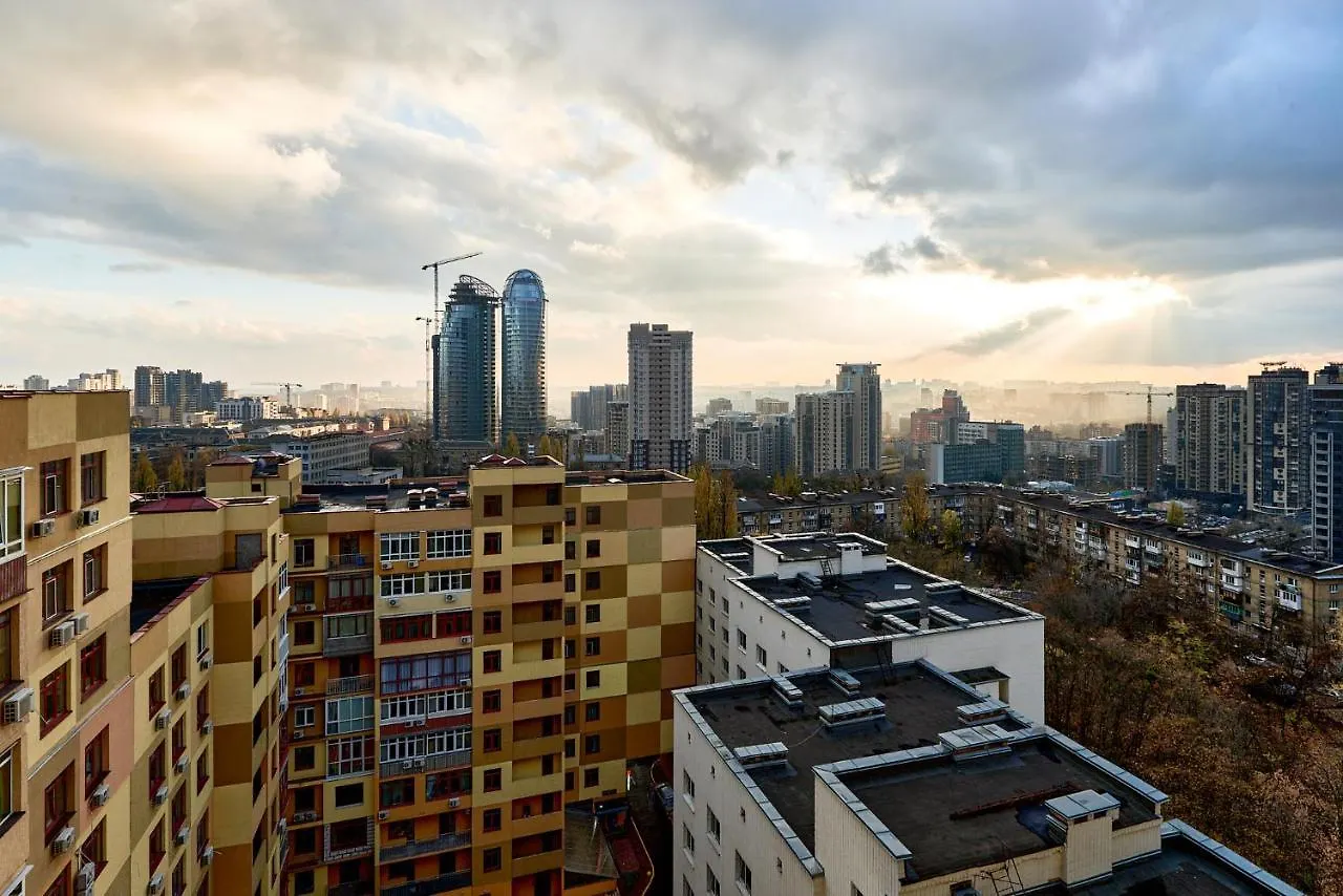 Apartment K36e ENJOY SPECIOUS 3 SEPARATE BEDROOMS/3 BATH - 120m2 Kiew Ukraine