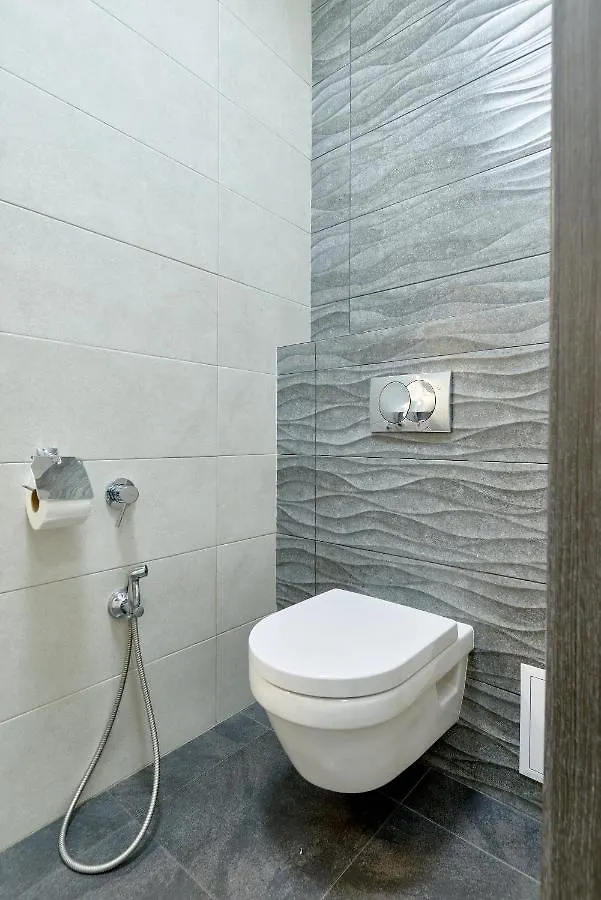 K36e ENJOY SPECIOUS 3 SEPARATE BEDROOMS/3 BATH - 120m2 Kiew Ukraine