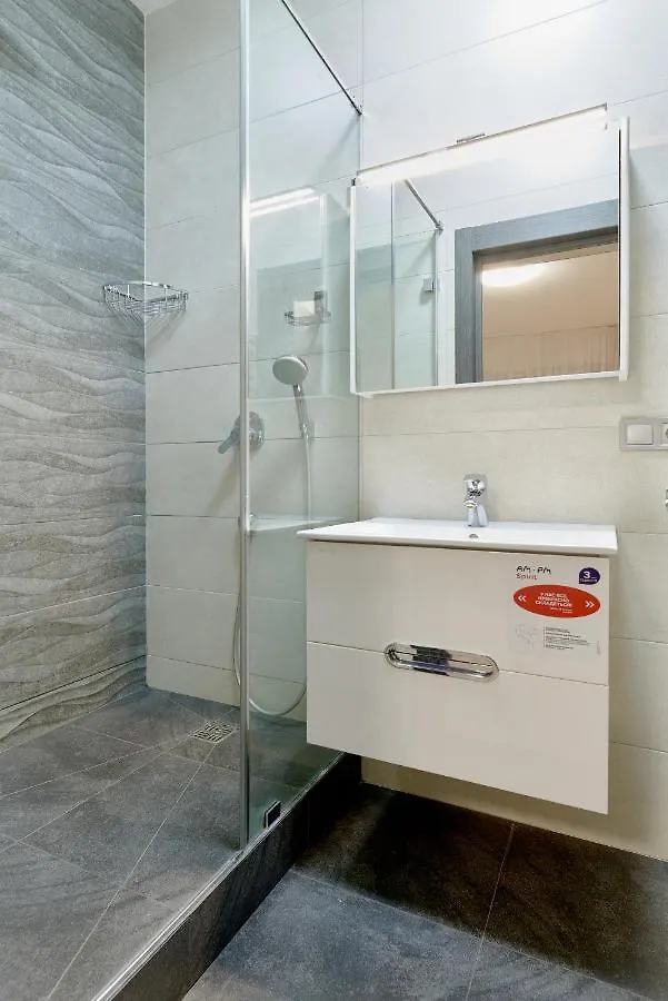 K36e ENJOY SPECIOUS 3 SEPARATE BEDROOMS/3 BATH - 120m2 Kiew Apartment